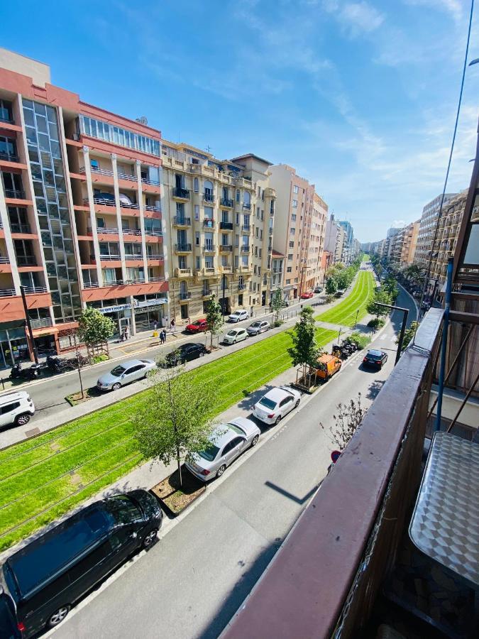 Magnifique Appartement 60M2 ,3 Pieces , Equipee,Tres Lumineux, 2 Minutes A Pied De La Plage Nice Buitenkant foto